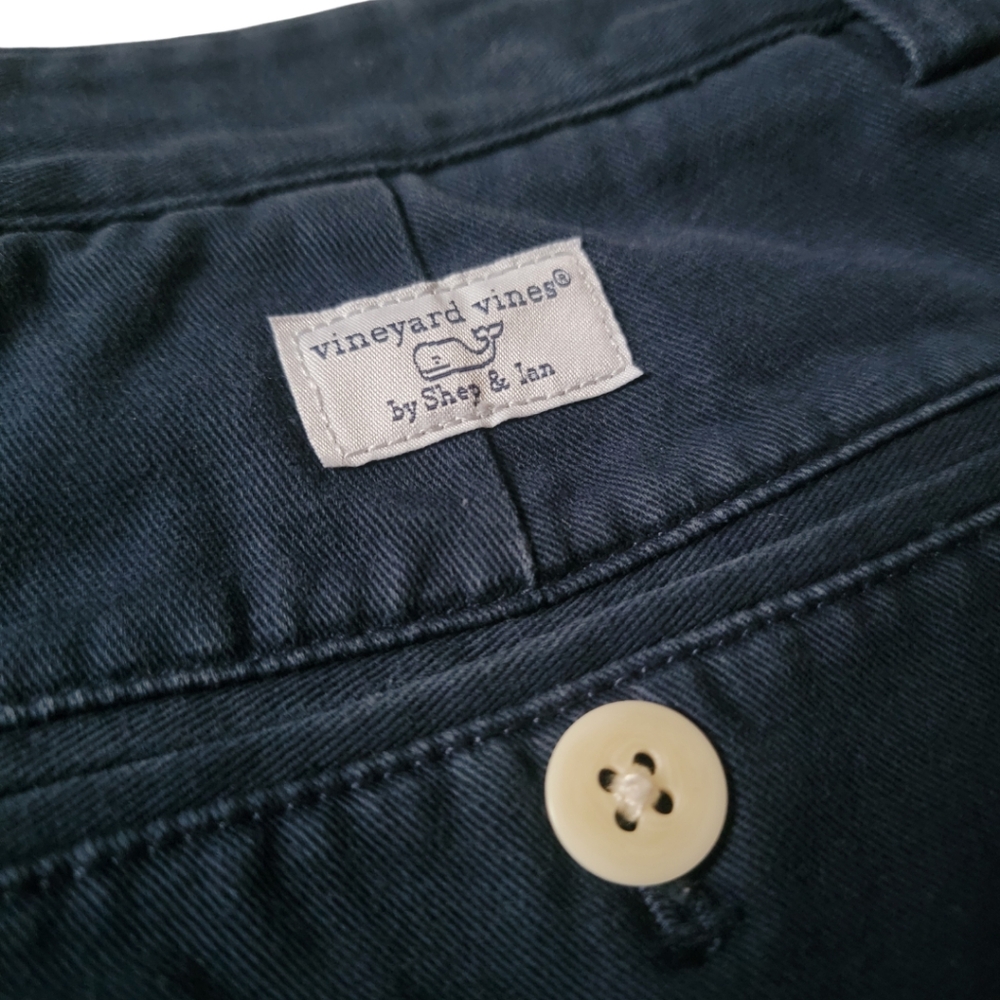 Vineyard Vines Crab Embroidered Navy Shorts - Picture 6 of 6